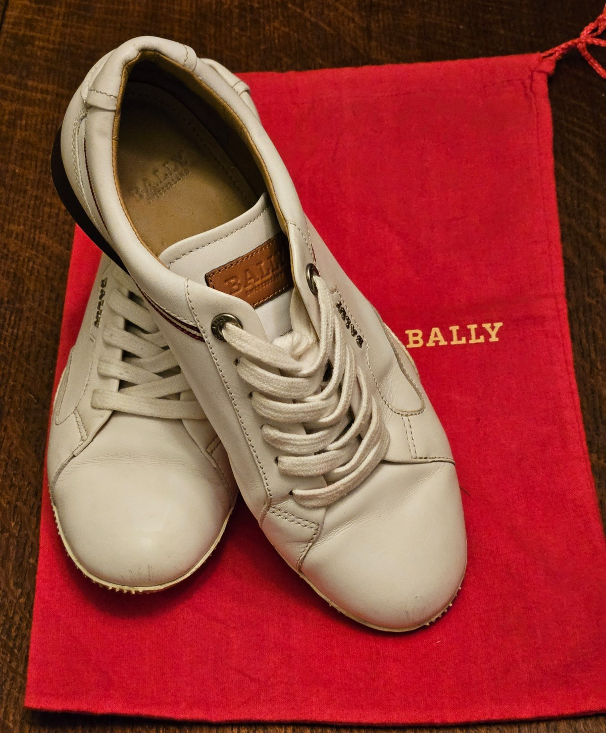 BALLY Fridia Women’s Bone Leather Sneakers Size EU 38 E / US 7.5 D With Dustbag