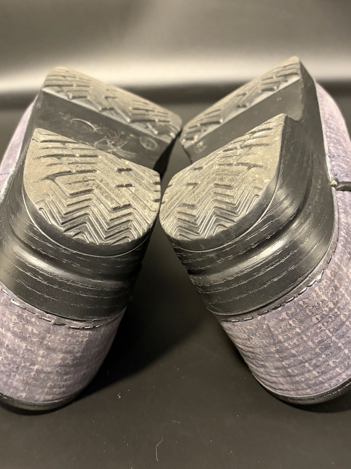 DANSKO Blue/Gray Textured/Cloth Pattern Clogs Shoes Size 39