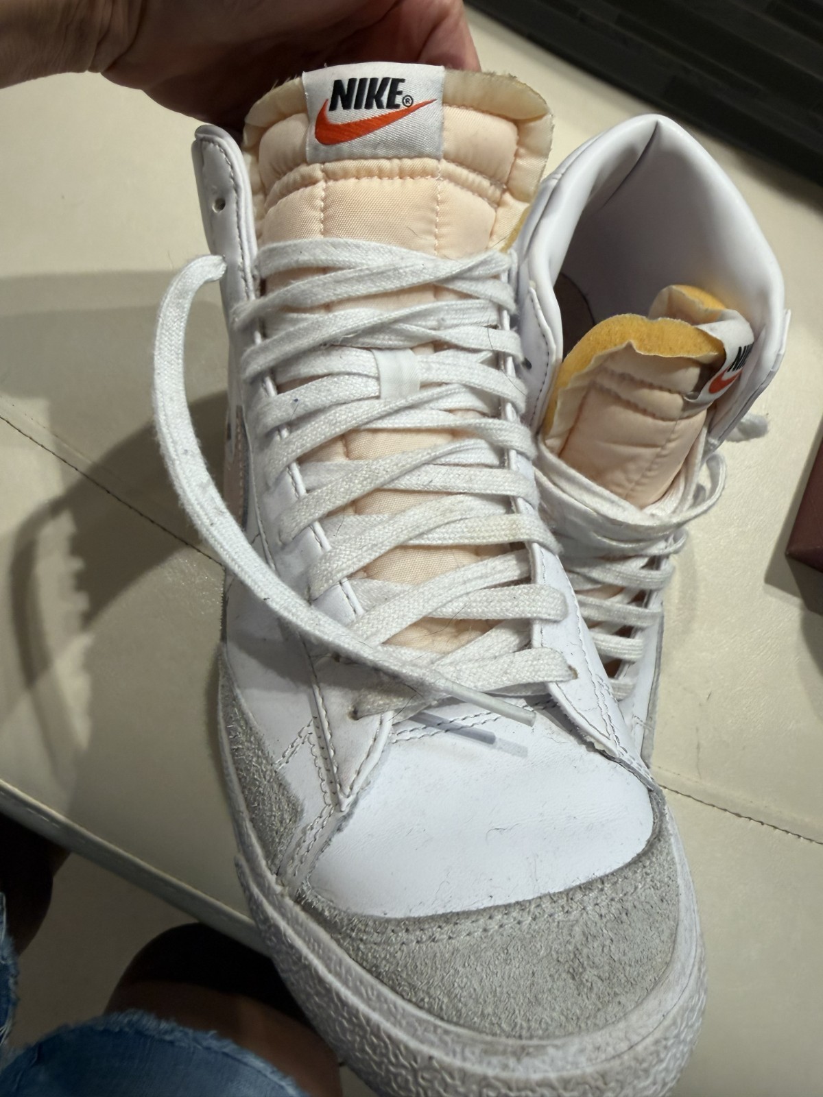Nike Blazer Mid ’77 Vintage Women’s Sneakers – White/Pink – US 9.5 / EU 41
