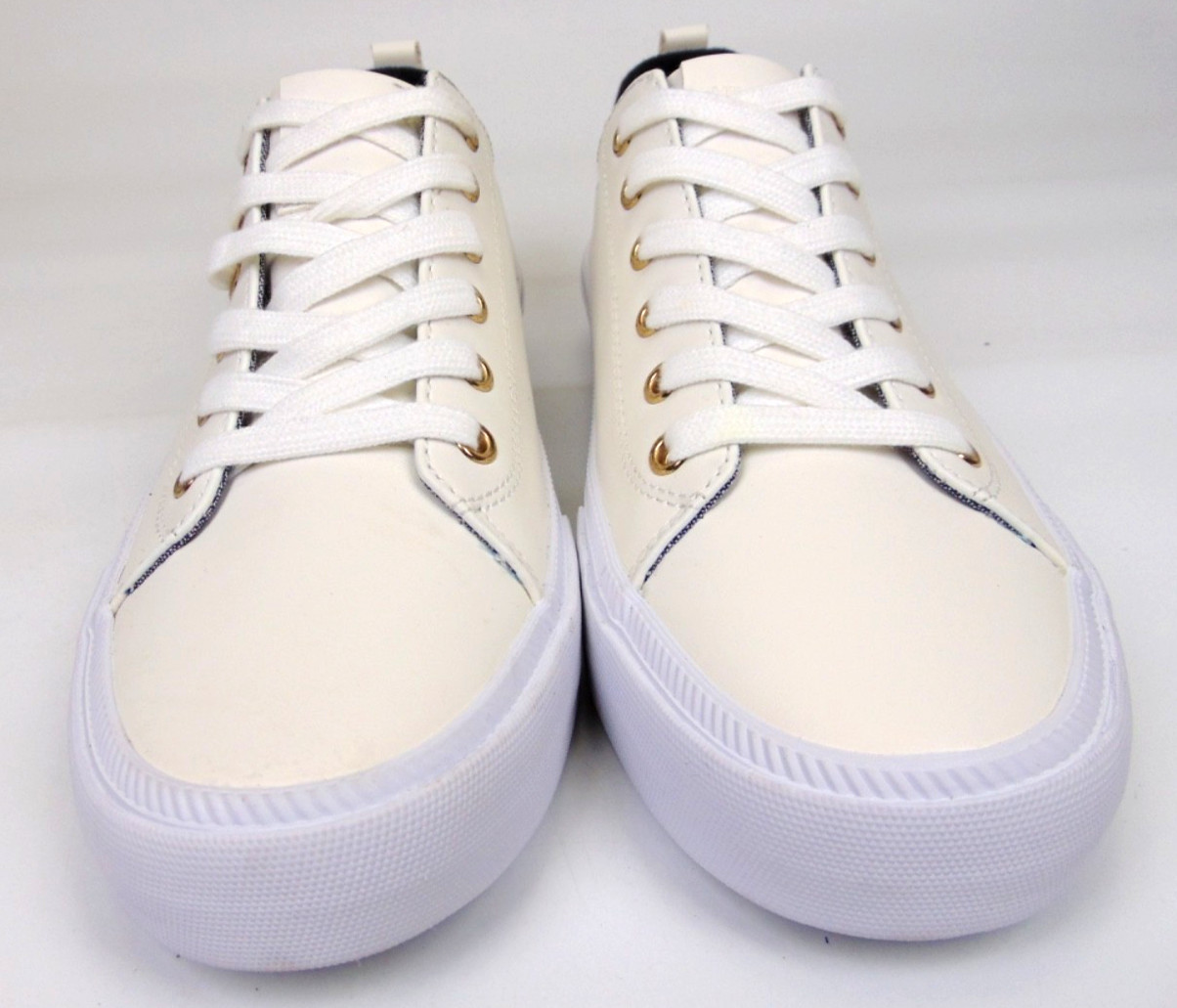 Tommy Hilfiger TWO Women’s Casual Sneakers Size 7.5 White Lace up Comfort Shoes