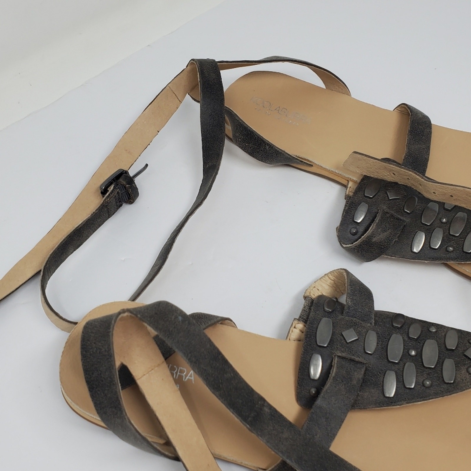 Koolaburra By UGG Acacia Leather studded ankle wrap strap sandal Great conditio