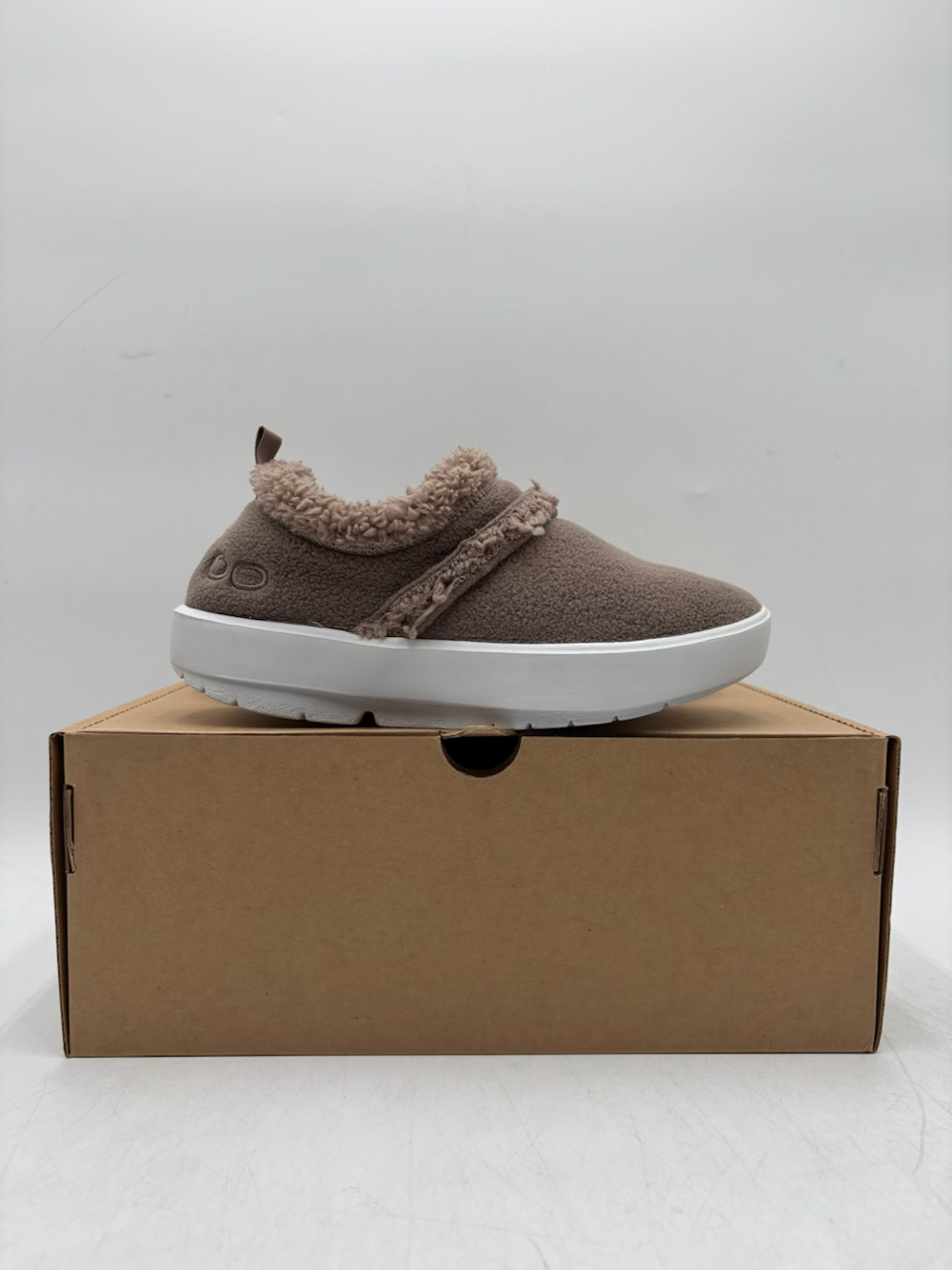 Oofos OOCOOZIE LOW CHOCOLATE Women’s NEW Recovery Shoe Brown Multiple Sizes