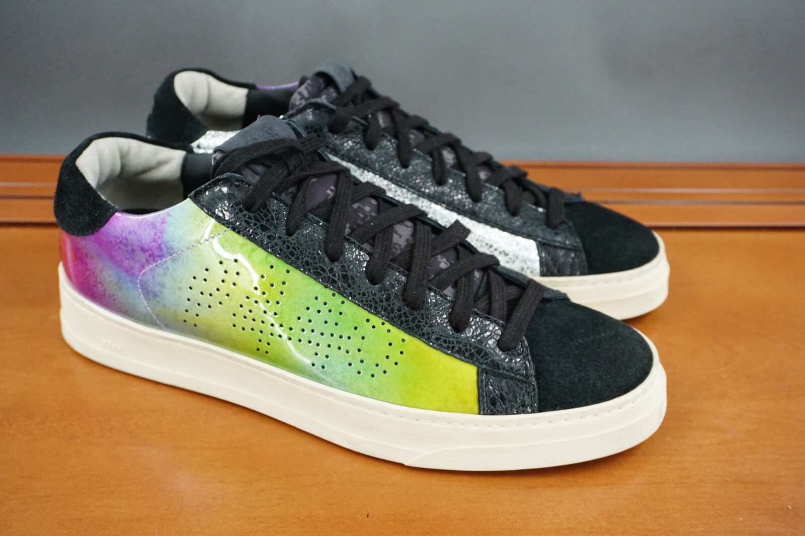 P448 Thea Womens 40 / 9.5 Black Leather Perforated Lace-Up Mid Top Sneakers Shoe