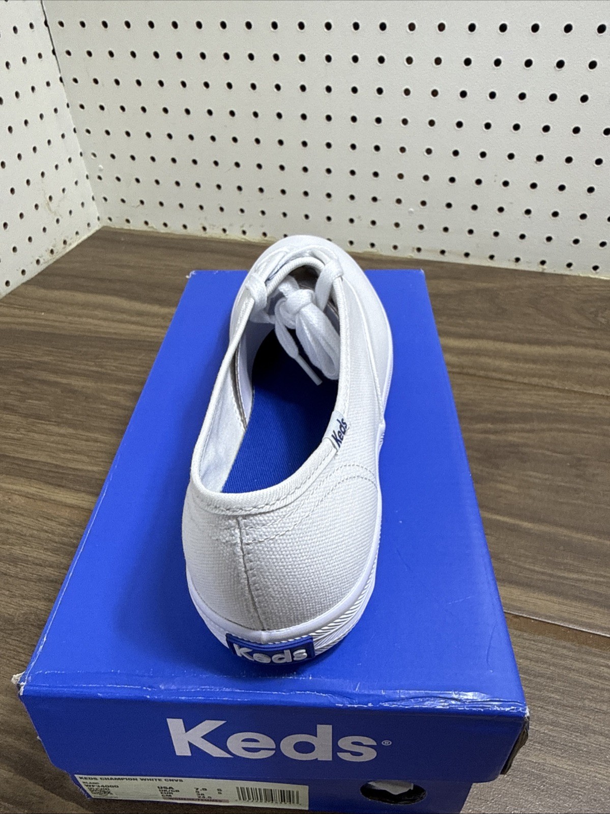 Keds Champion Sneakers Womens US 7.5S White Canvas Low Top Casual Shoes