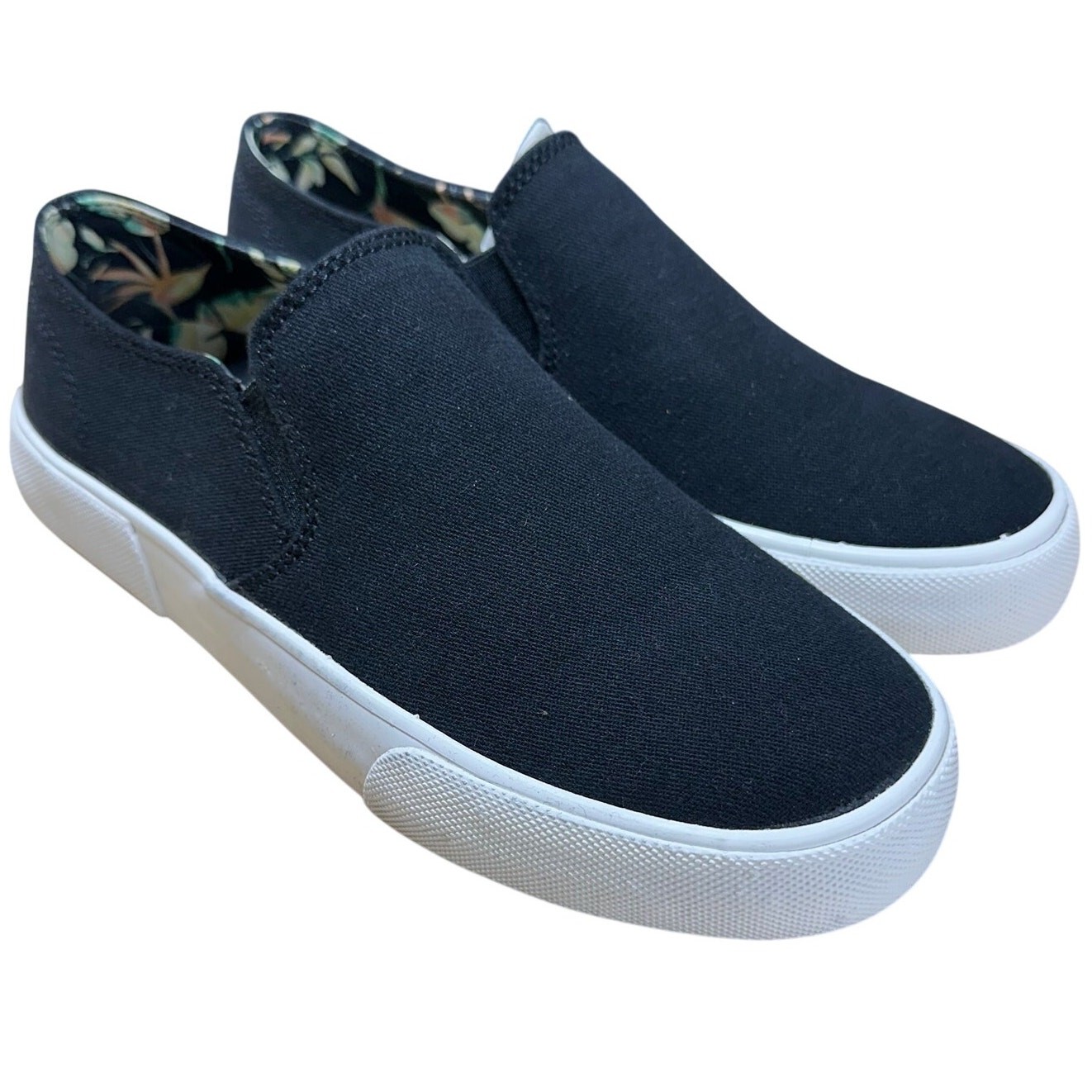 Vionic Groove Women’s Slip On Casual Canvas Comfort Show Black Women’s 5M NIB