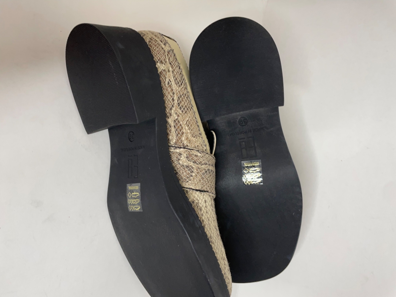 Urban Outfitters E8 by Miista Iona Cream Snake Leather Loafer Size 41 US 10.5 NE