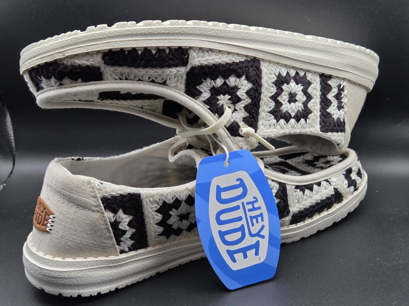 HEY DUDE Wendy Cottage Crochet Black Multi Slip On Shoes Sneakers Women’s 9 NEW