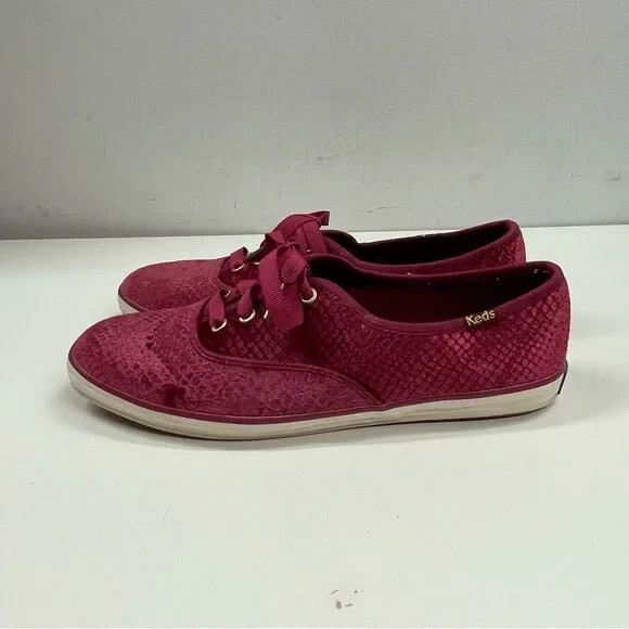New Keds Champion Velvet in Burgundy Size 7.5