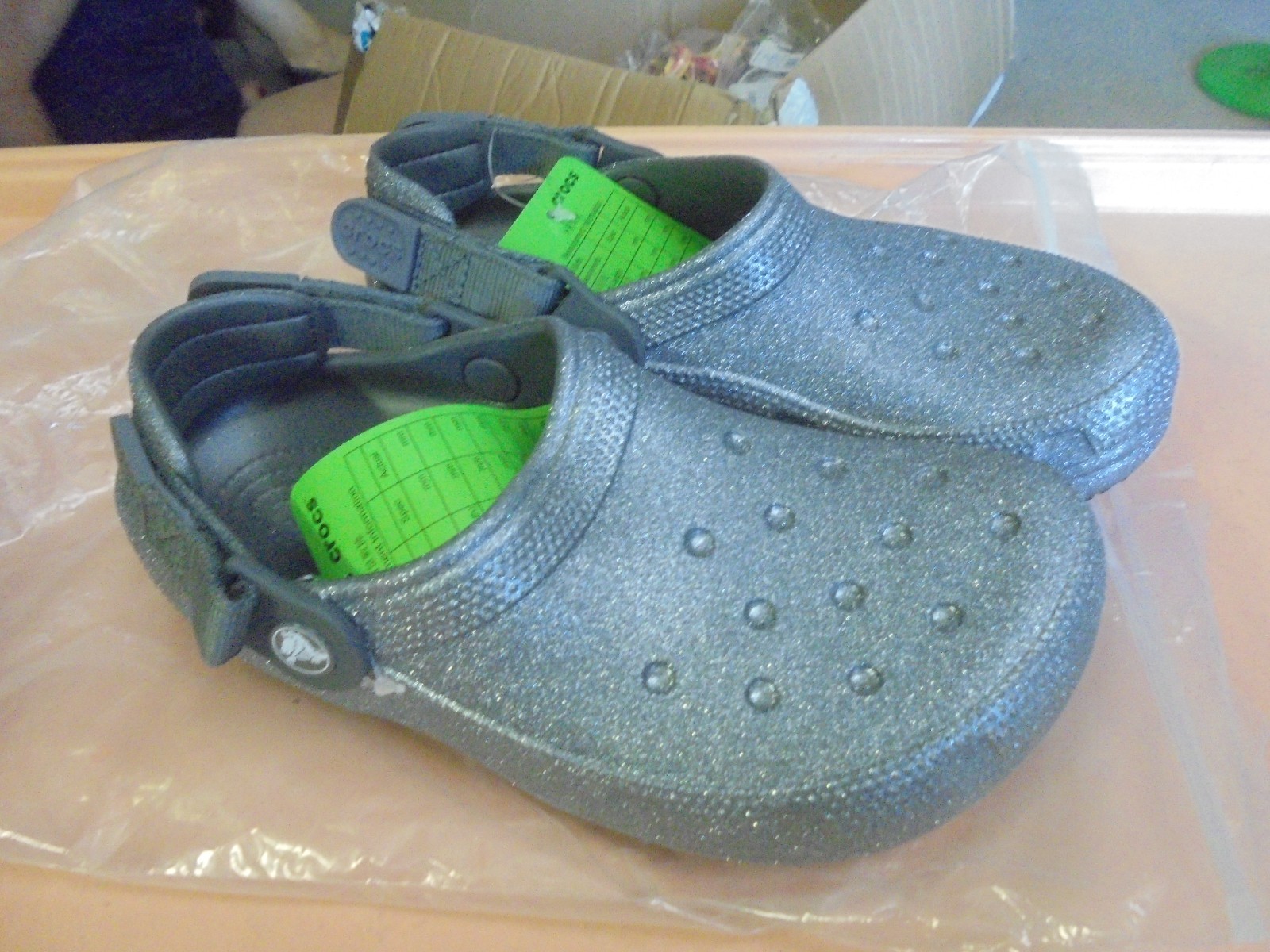 New Crocs Classic Work Graphic Clog Men’s 5 Women’s 7 Slate Grey Glitter