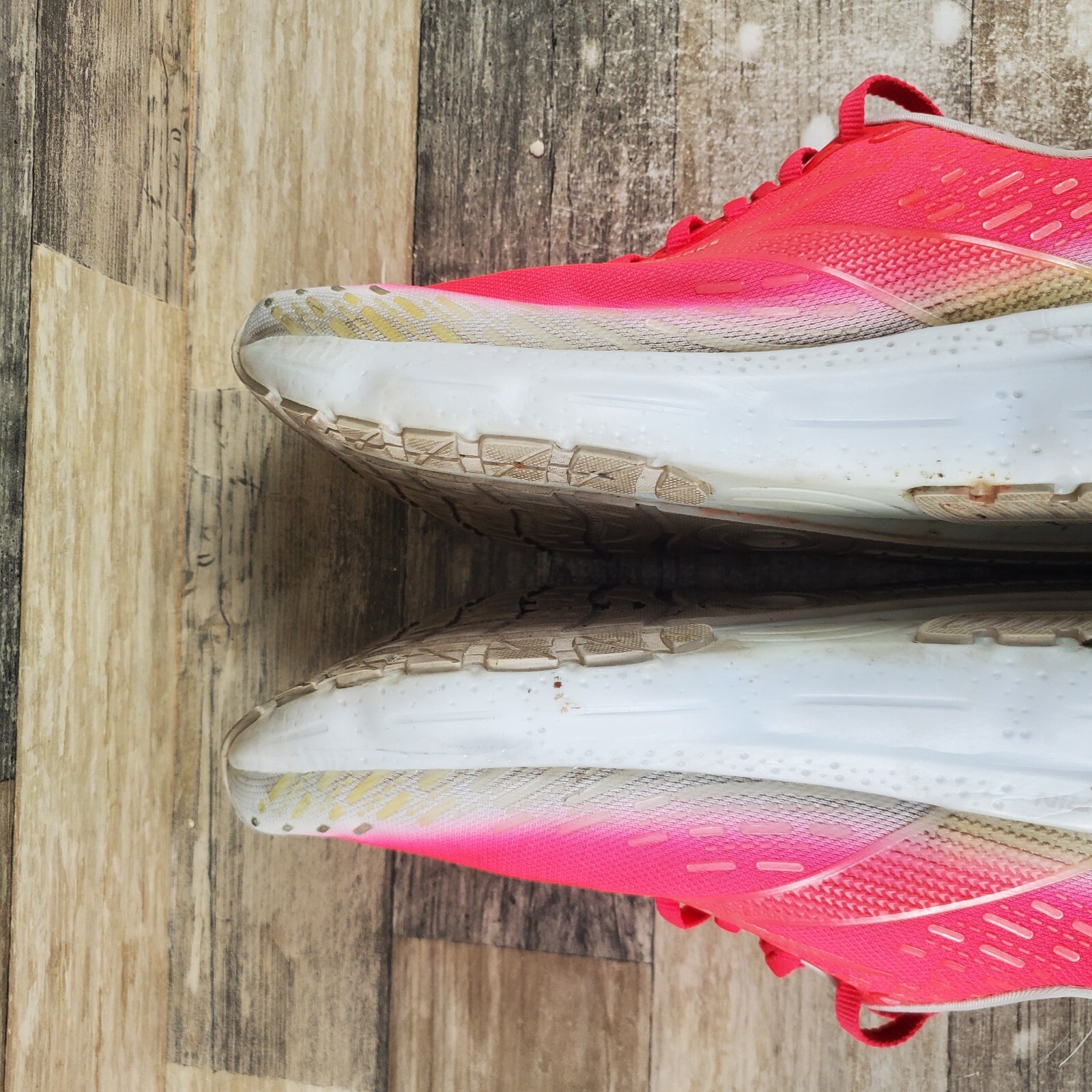 Brooks Glycerin 20 Womens Shoes Sz 10 B Diva Pink lilac White Lace-Up Sneakers