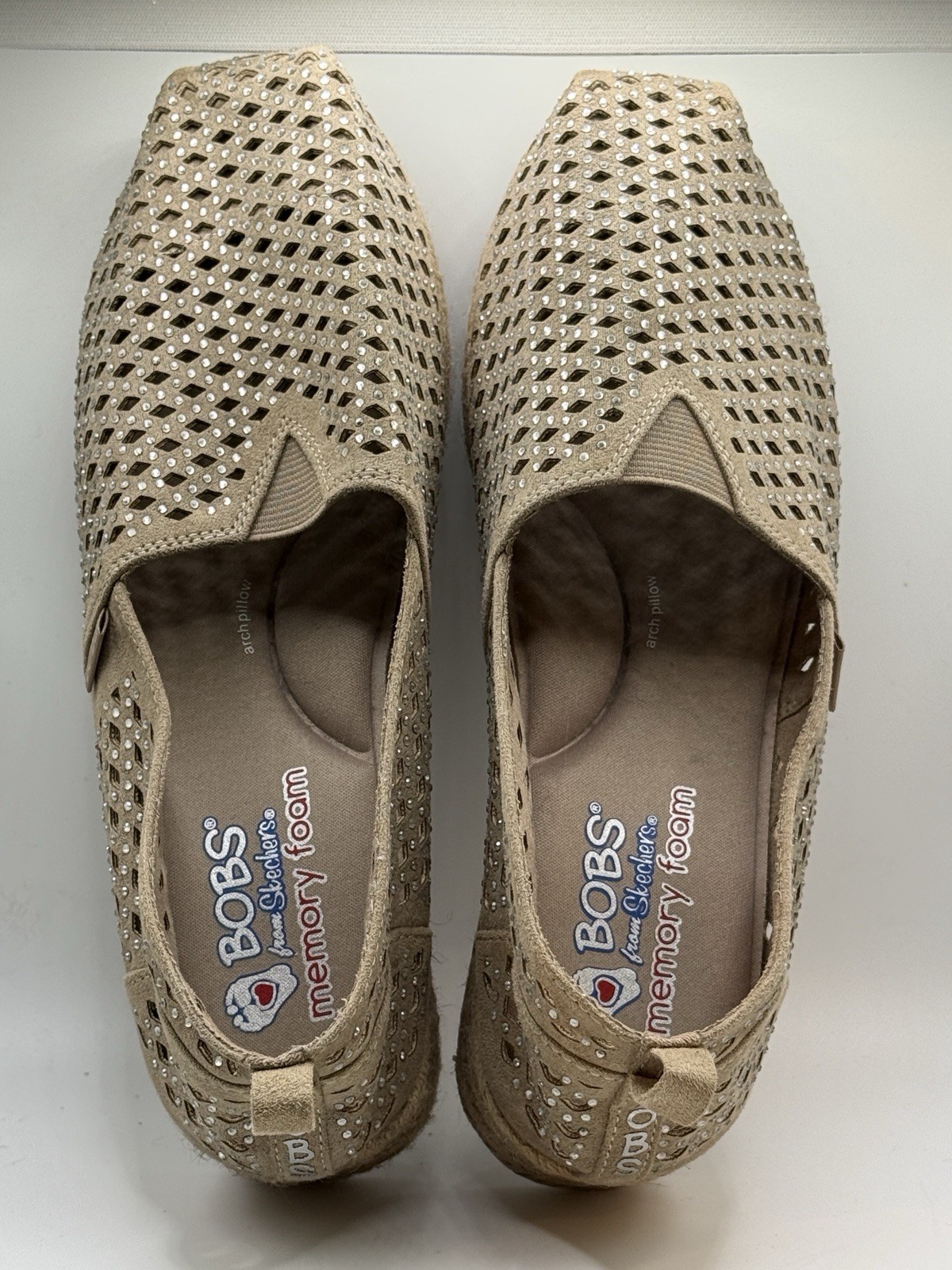 Women’s BOBS By Skecher HIGHLIGHTS GLAMSQUAD Wedge Taupe Sz 9 New