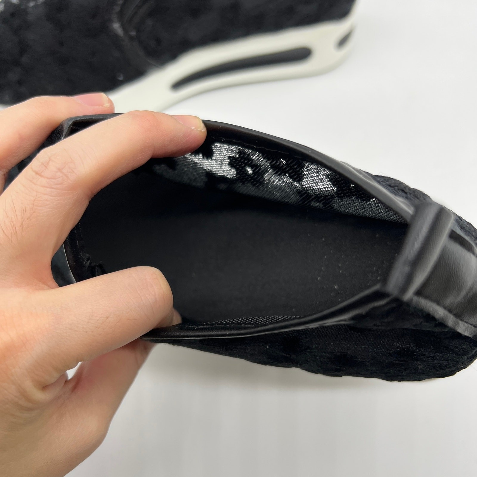 Fashion Sneakers Embroidery Floral Mesh Air Lace Slip On Black Size 8US /39CN