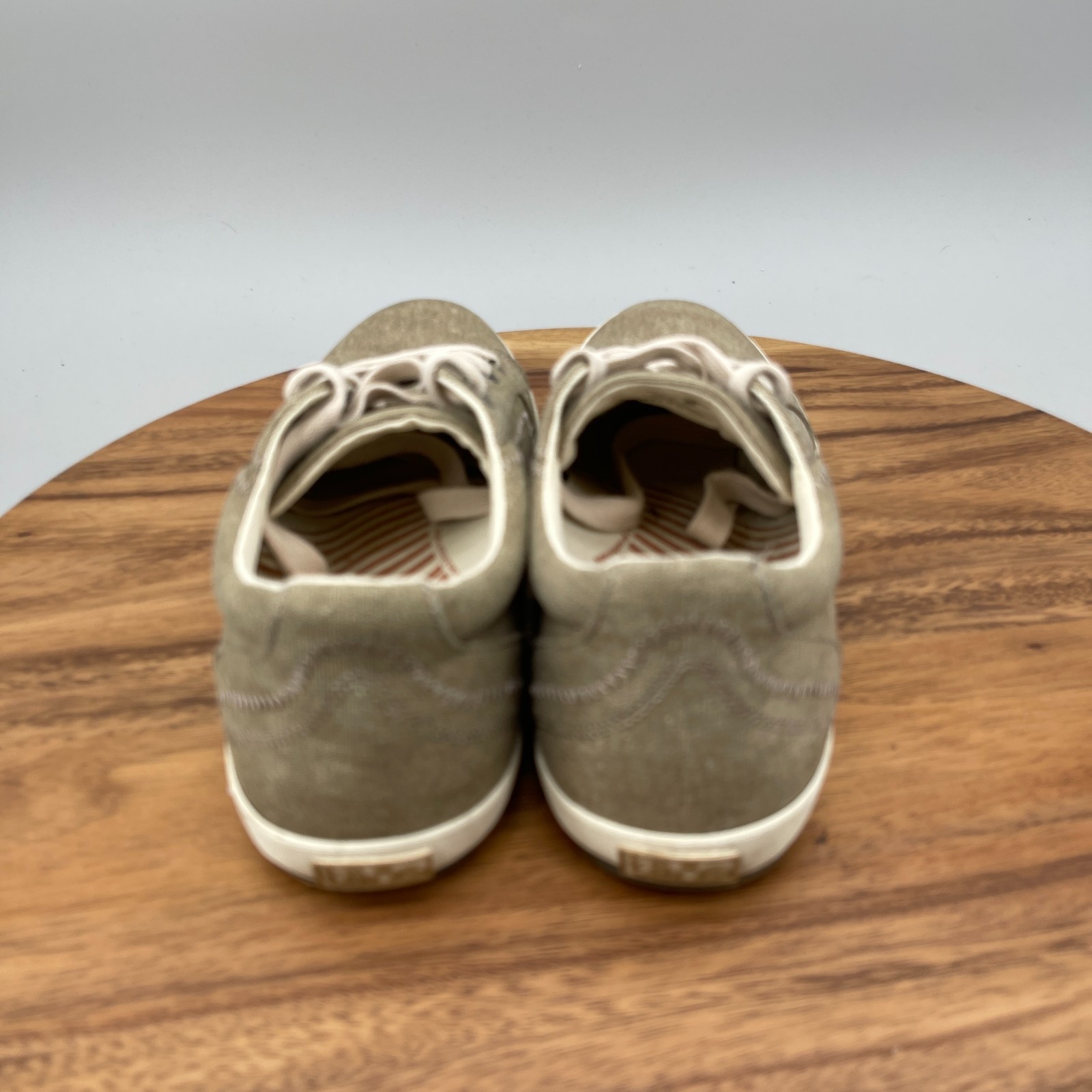 Taos Star Shoes Womens Size 9.5 Brown Wash Canvas Casual Comfort Walking Sneaker