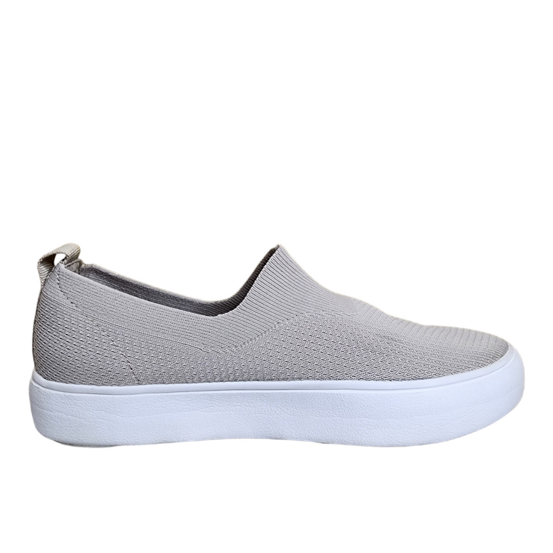 Cougar Hula Dove Gray Slip-On Comfort Sneakers Women’s Size 6