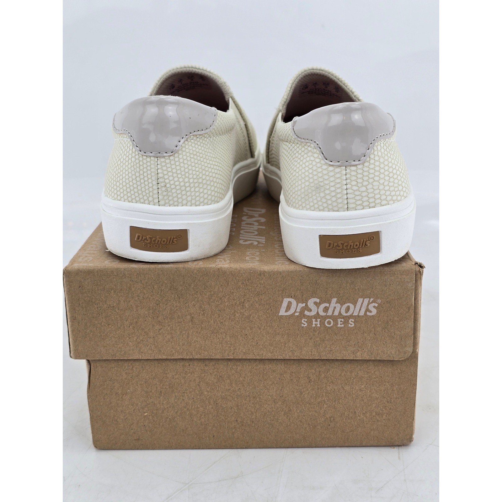 Dr. Scholl’s Nova Slip On Sneakers Womens 7.5W White Snake Pattern – Excellent