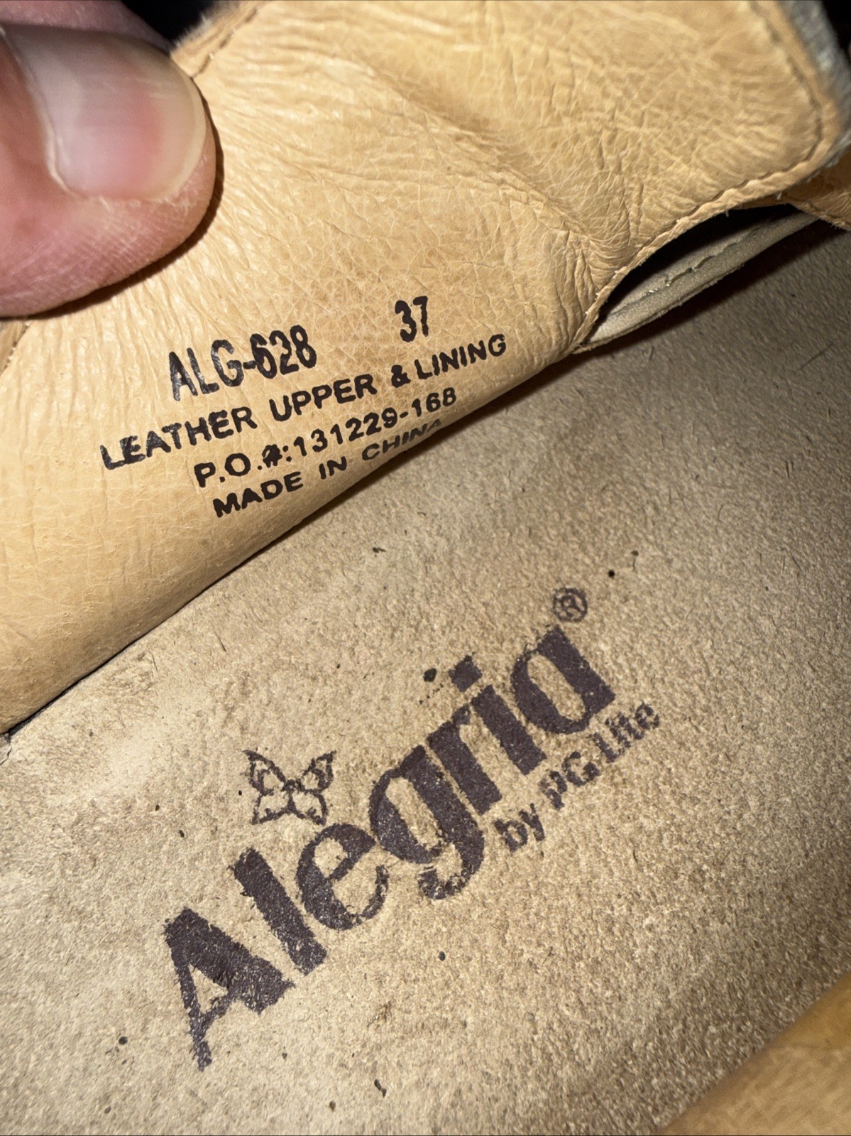 Alegria Classic Women’s Clogs Sz 7 (37) Tan/ Beige Laser Cut Floral Slides EUC