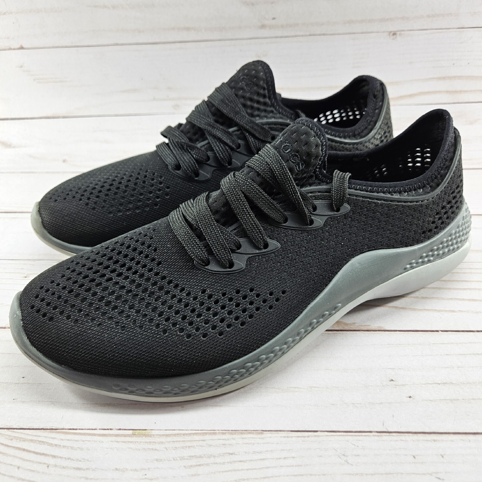Crocs Shoes Womens Size 10 Black LiteRide 360 Pacer Lace Casual Sneakers 206705