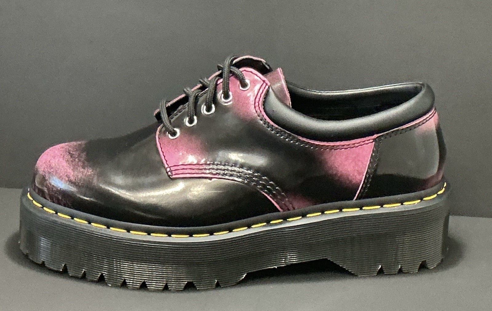 Dr. Martens 8053 Arcadia Leather Quad Platform Shoes Sz 10W/9M Black/Pink *NWD*