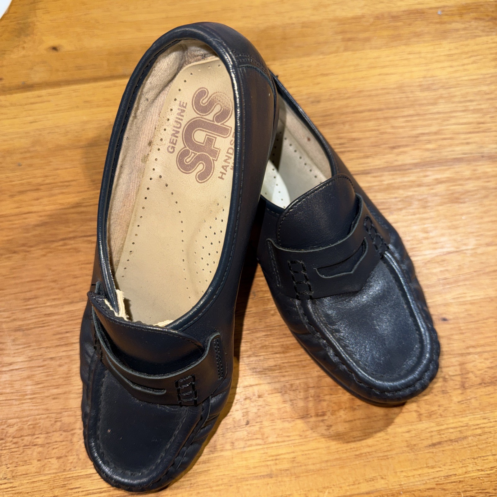 SAS Shoes Genuine Handsewn Navy Leather Loafers Slip On Comfort Women 6