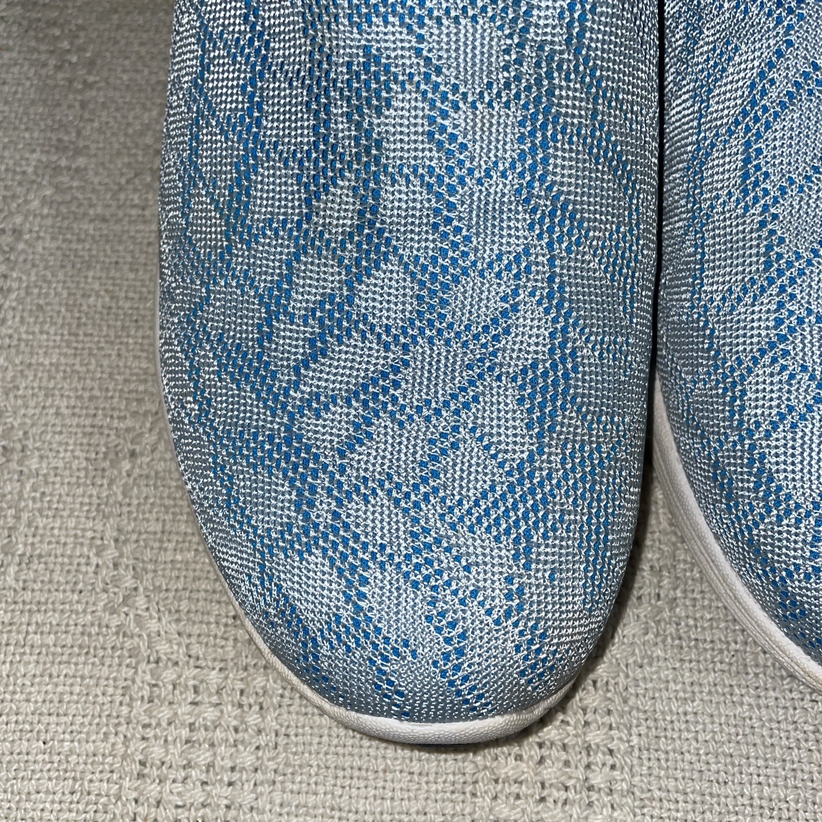 Vionic Womens Sport Shoes Size 8 M Blue Fabric Athleisure Activewear Fun