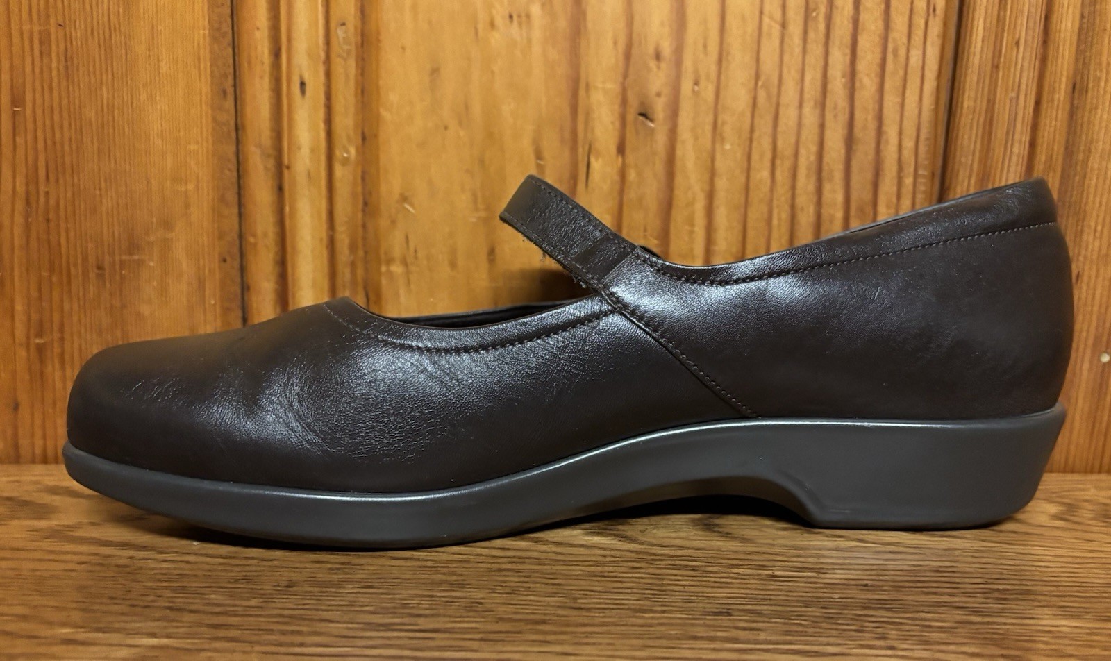 New SAS Maria Brown Leather Mary Jane Comfort Shoes Womens Size 10 M No Box