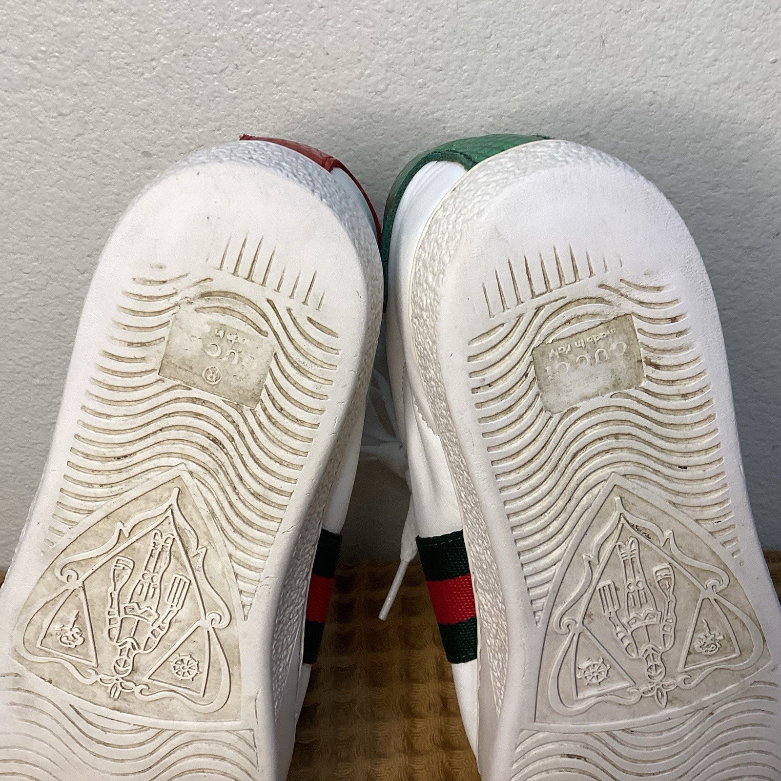 Gucci Ace Embroidered Snake White Womens 38 7 Leather Sneakers Red Green Stripe