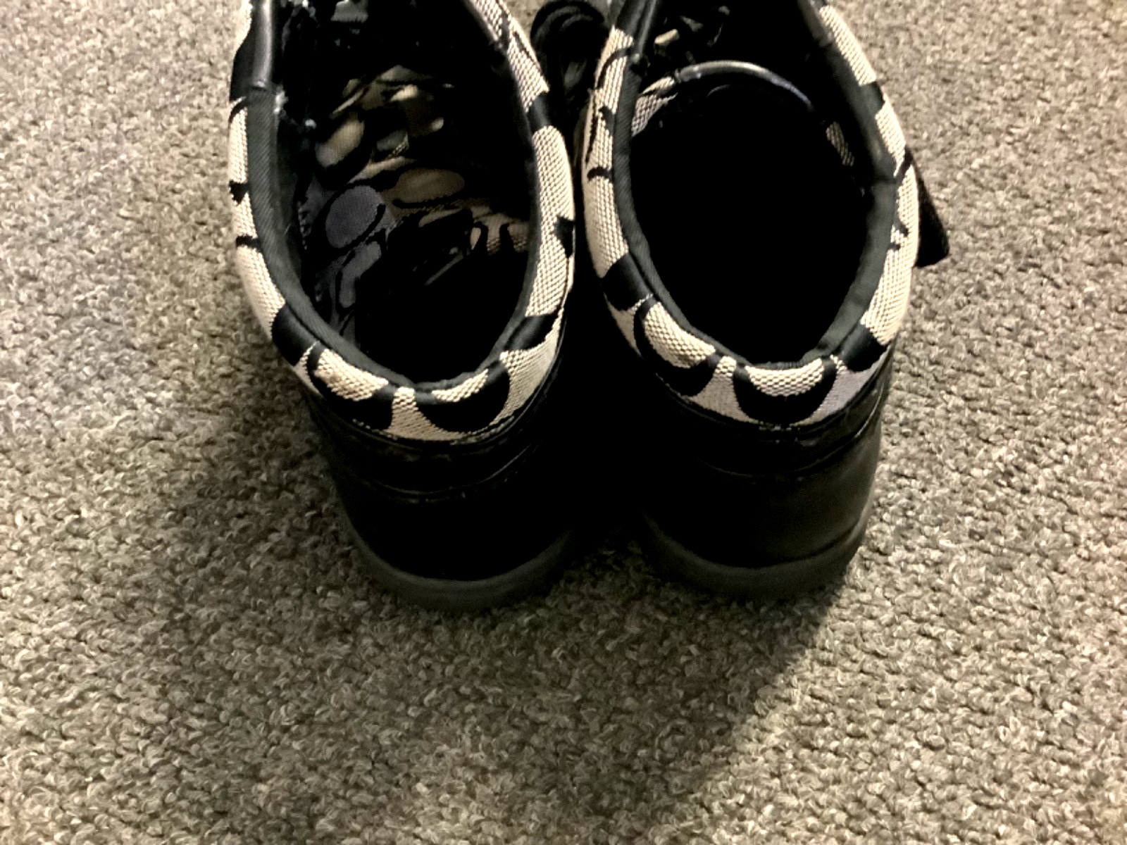 Women’s Coach “Zoey” Hightop Black And Grey Signature Print Used Sneakers Size 8