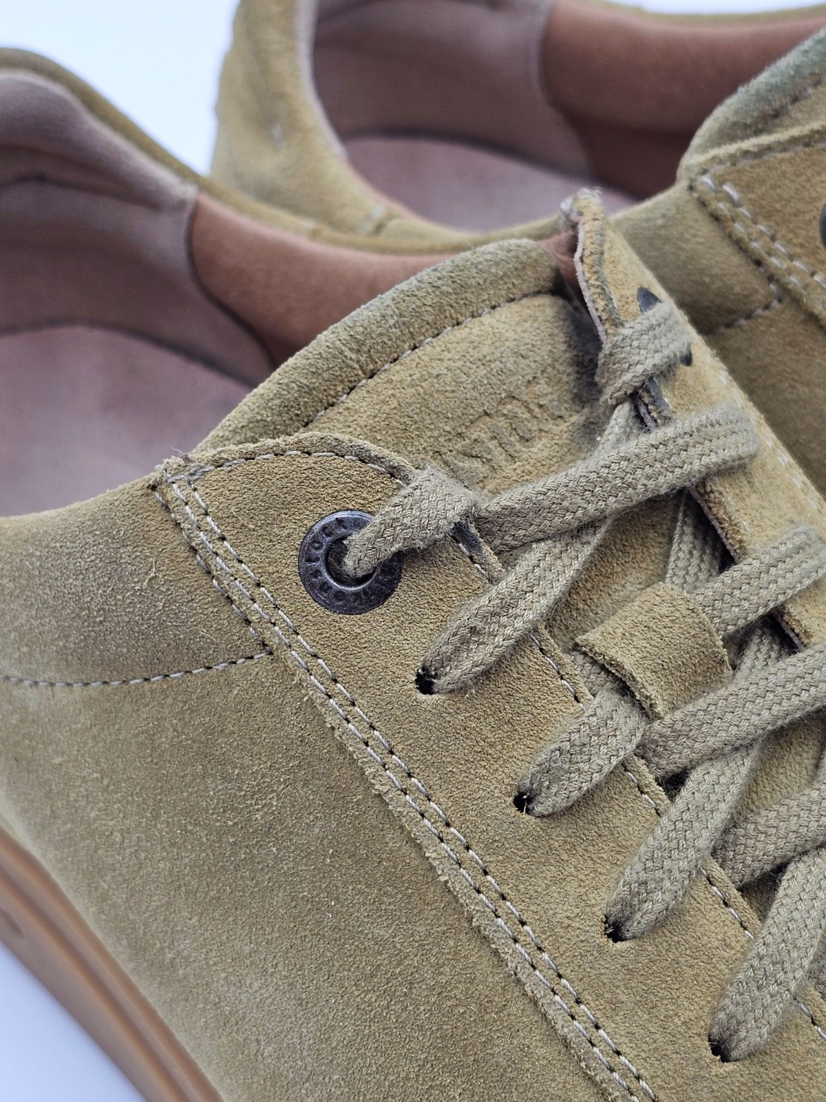Birkenstock Bend Low Suede Tan/ Gum Shoes Sneakers Women’s Size EU 39 US 8