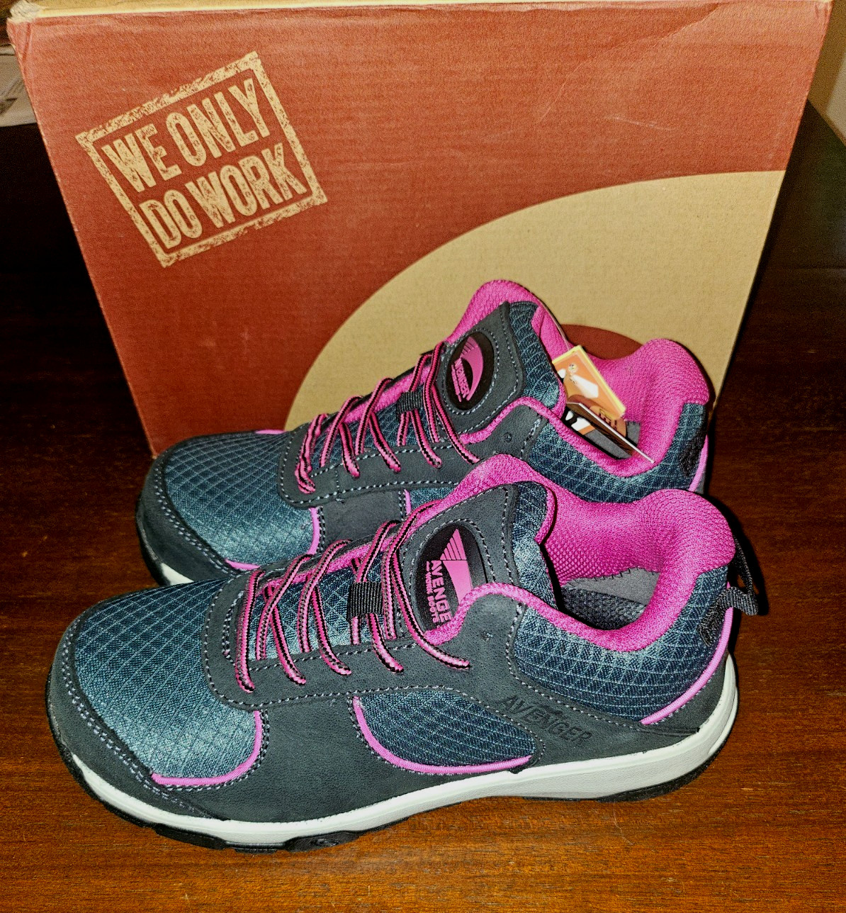 Avenger Work Shoes Womens A7765 Edge. safety toe, SIZE 5.5