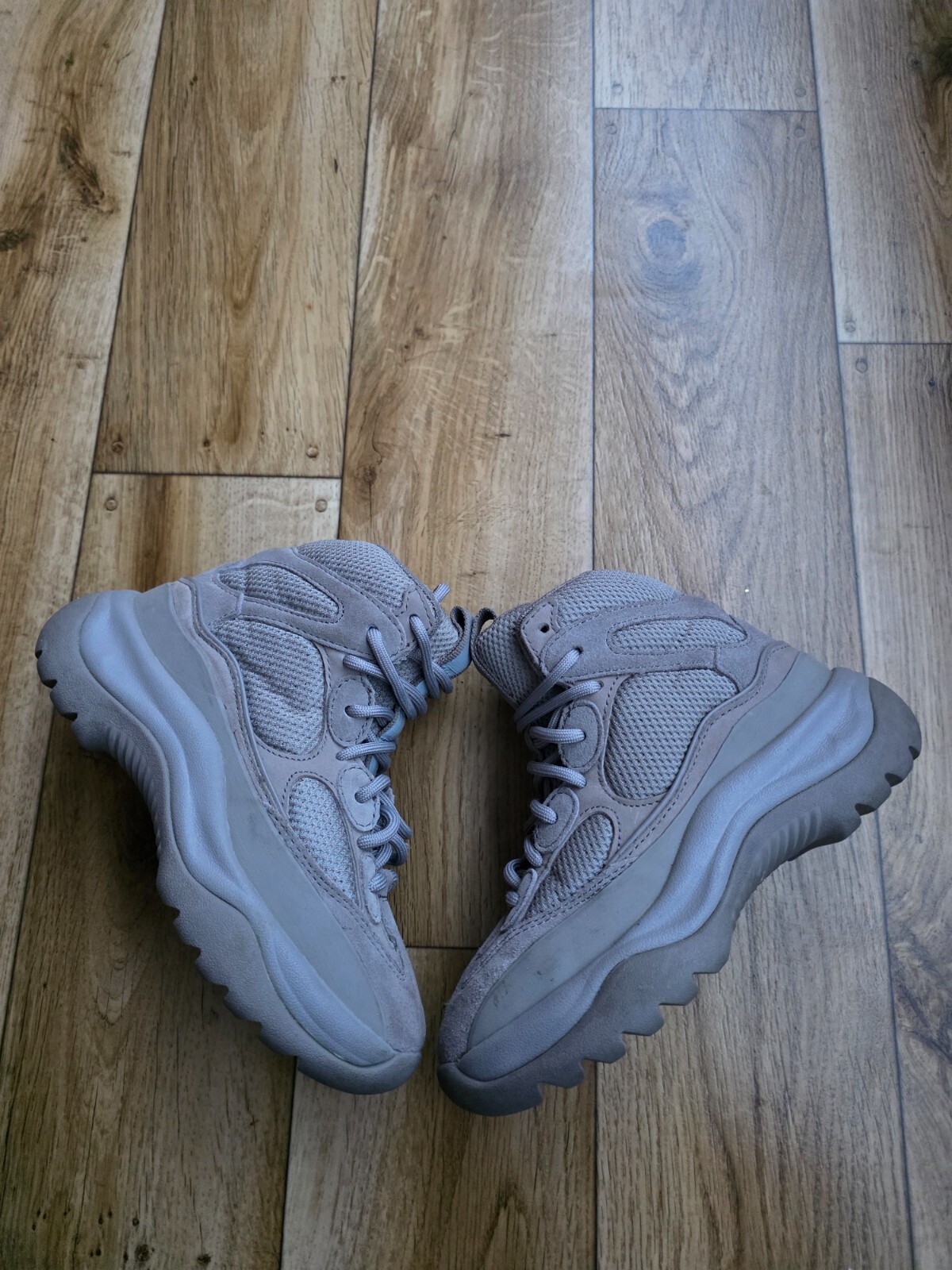 ADIDAS YEEZY SEASON 7 DESERT BOOTS SIZE 36 EU, 5.5 US, 3.5 UK