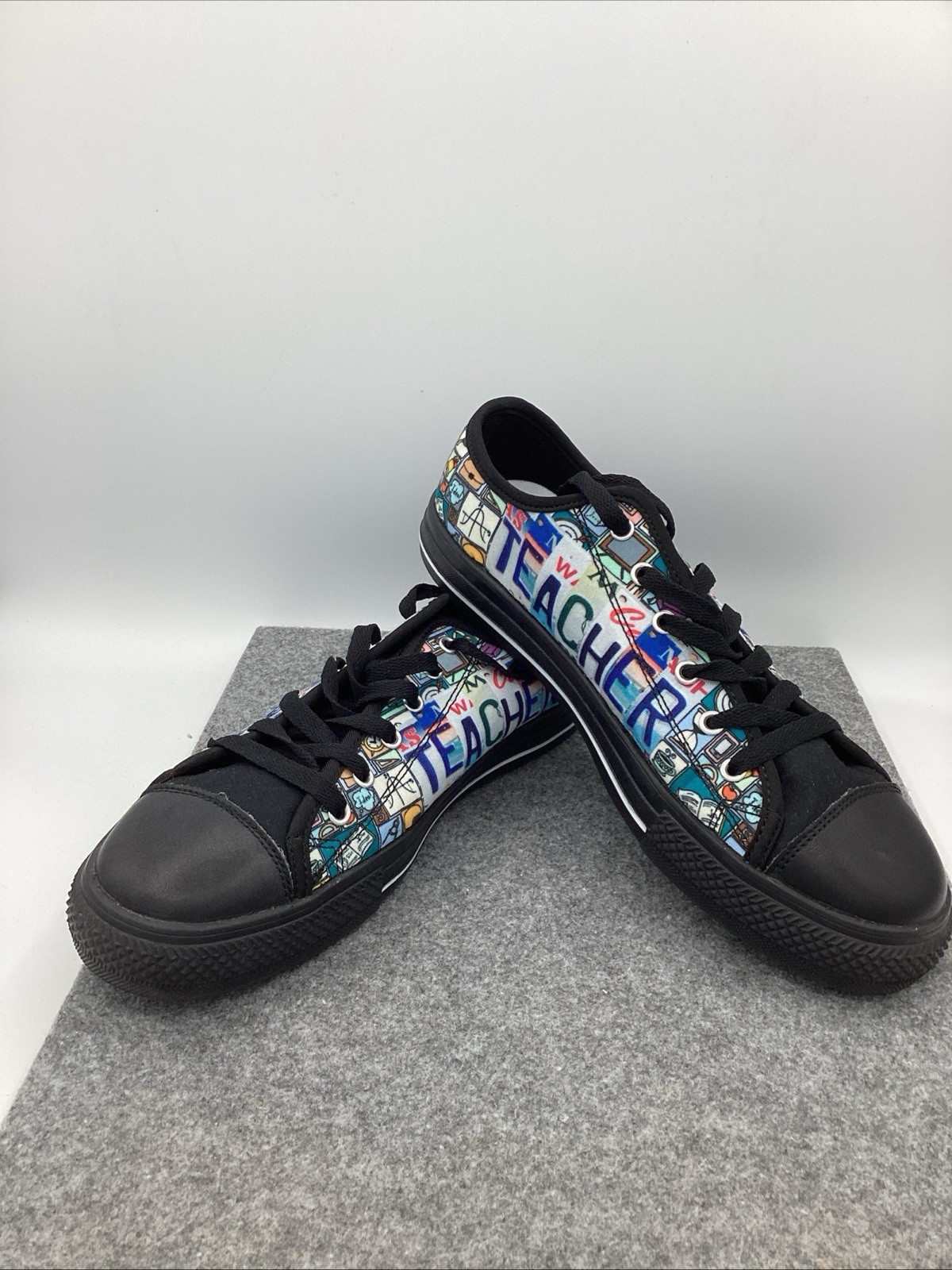 Women’s Teacher Sneakers Classroom Graphic Print Lace-Up Shoes Sz 9