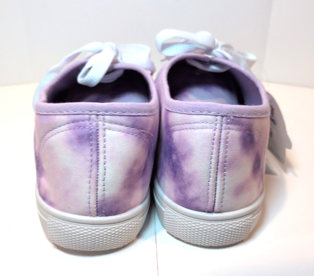 Pokemon Eevee Charmander Purple Tie-Dye Lace-Up Sneakers Sz 10 NWT