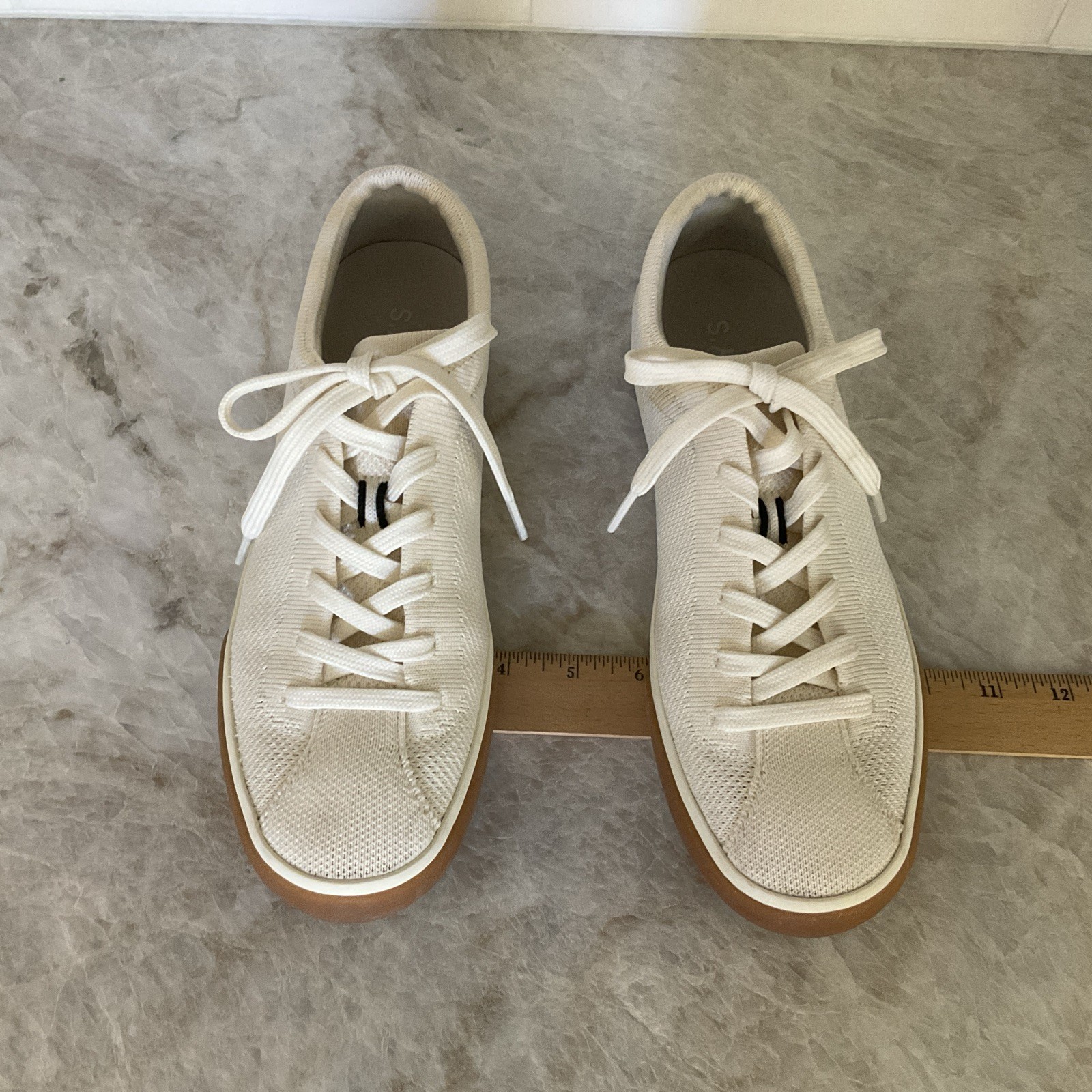 Rothy’s “The Lace Up” Womens Knit Sneaker Size 8 Color: Blonde