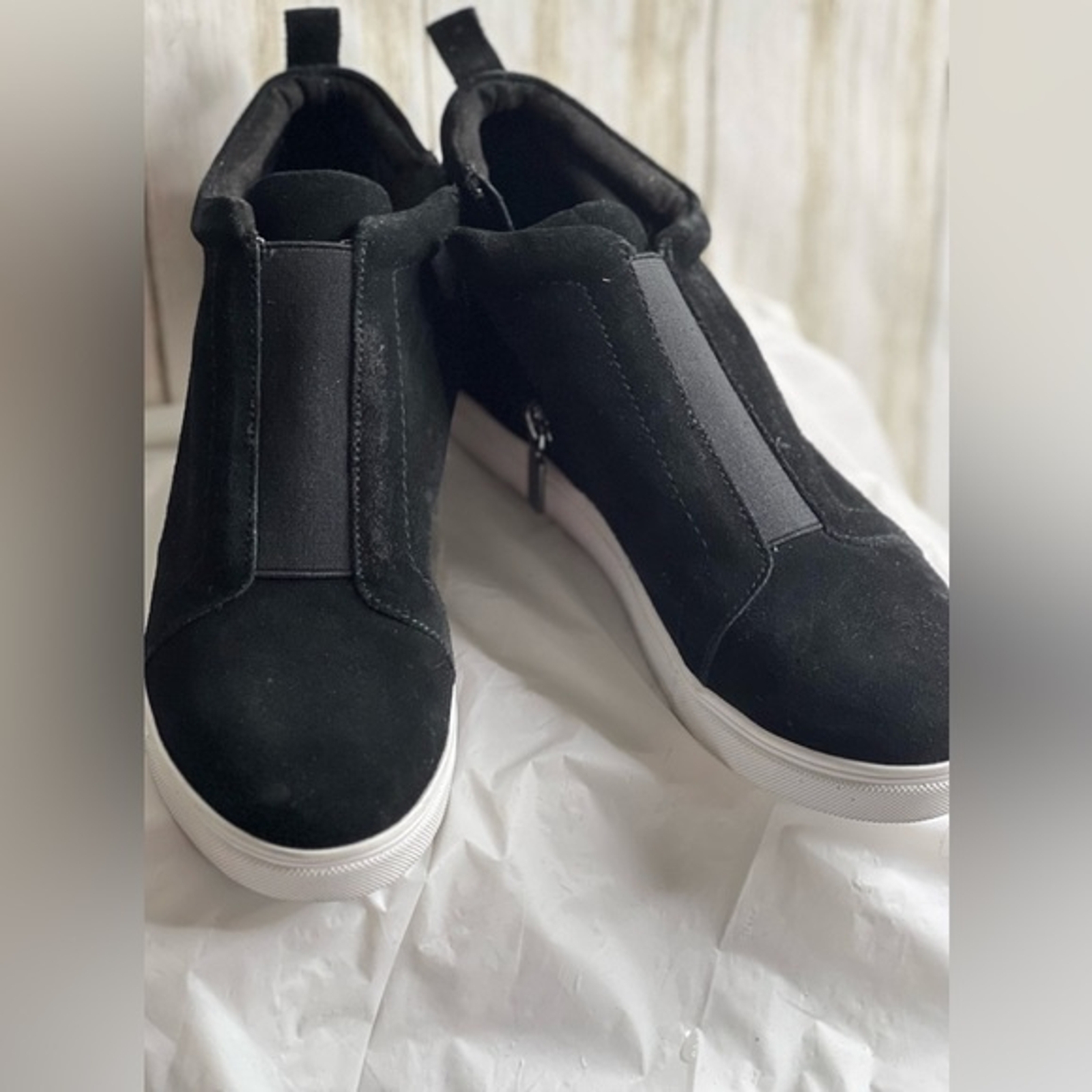 Blonde Black Suede High Tops Zipper Boys