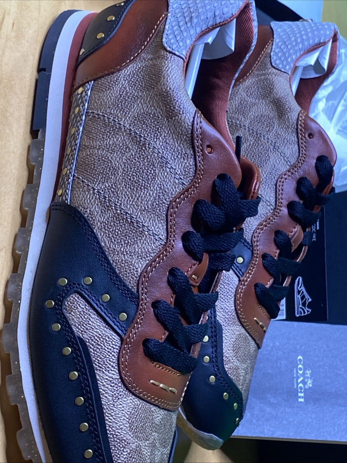 Coach New Women’s Brown C118 In Signature Canvas Size 11b