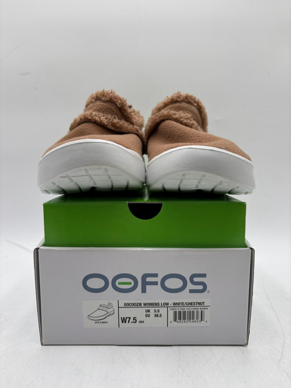 Oofos OOCOOZIE LOW Women’s NEW Low Shoe White/Chestnut Multiple Sizes