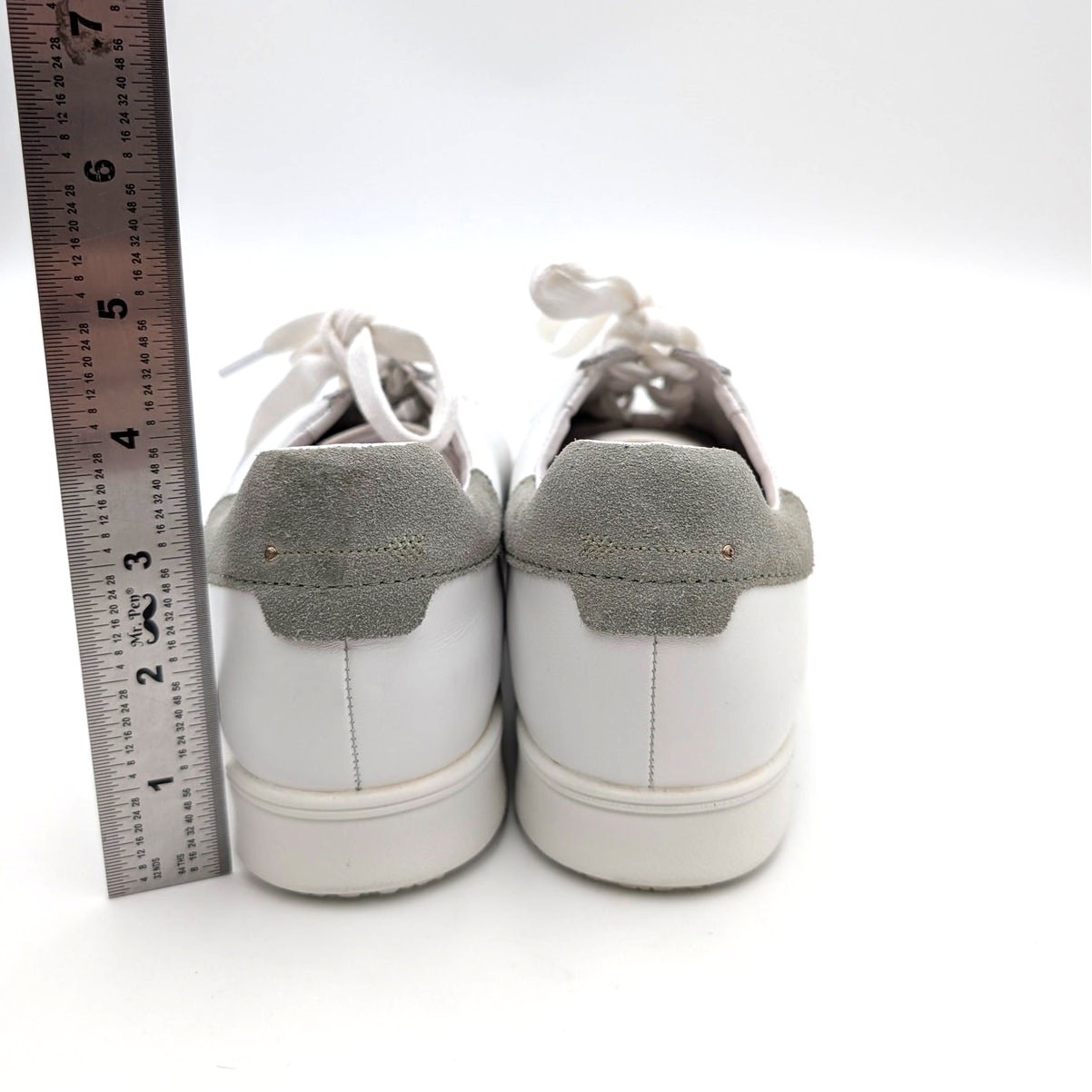 FRANKIE4 Drew Lace-Up Sneaker Shoes Round Toe Women’s White Size US8 EU38
