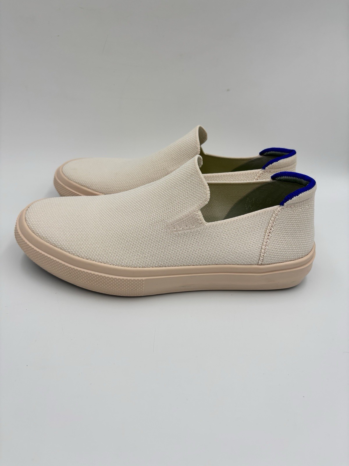 Rothy’s The City Slip On Sneakers Soft Nude Blush Womens Size 7 Casual Shoe