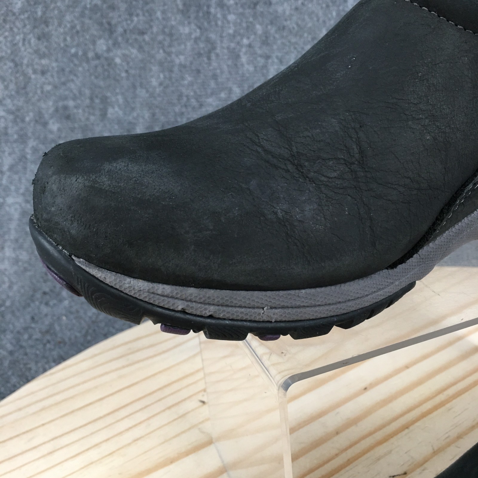 Dansko Patti Waterproof Slip On Shoes Womens 40 Vibram Leather Black 4353100294