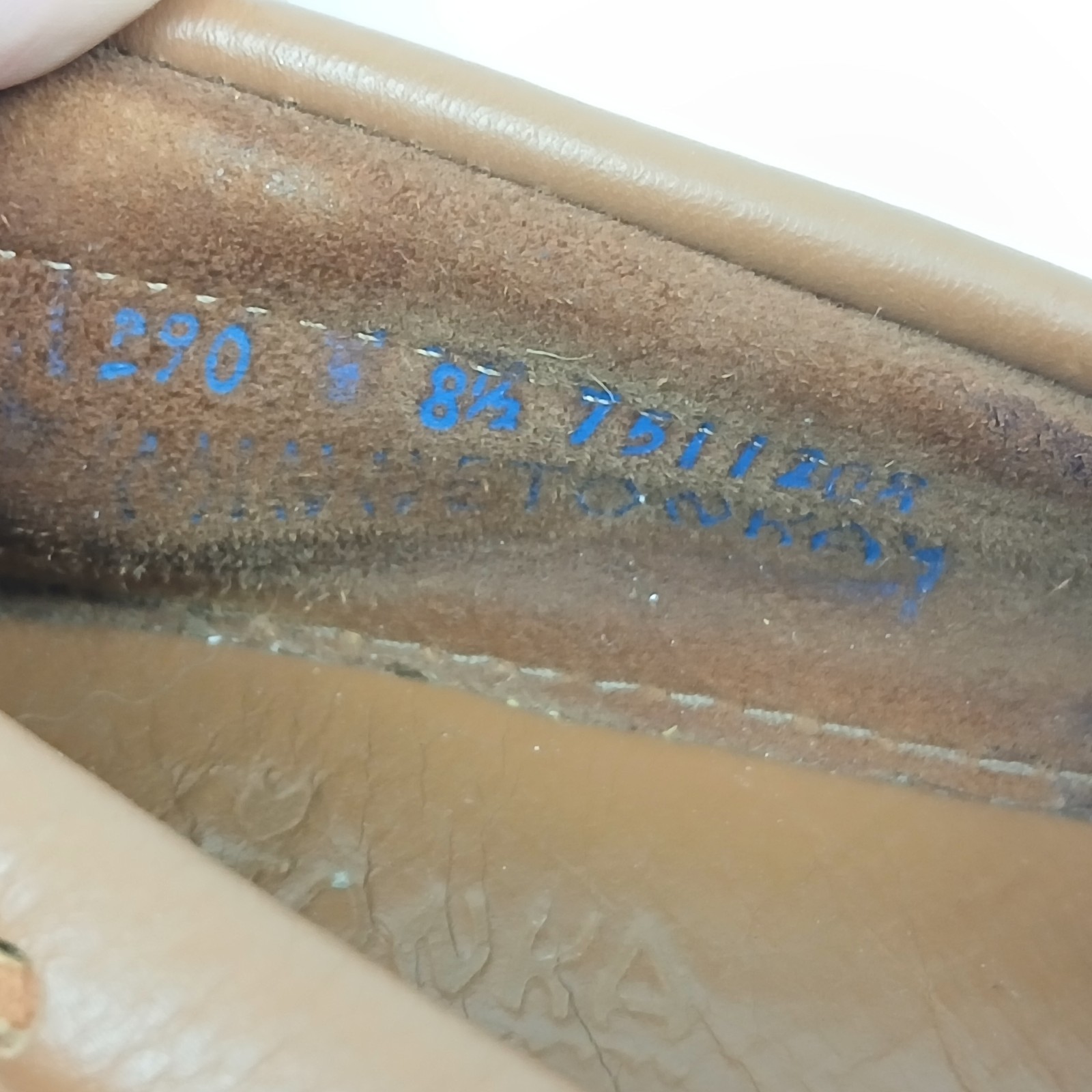 Minnetonka Moosehide Classic Natural Moccasin Women’s Size 8.5 Rubber Sole