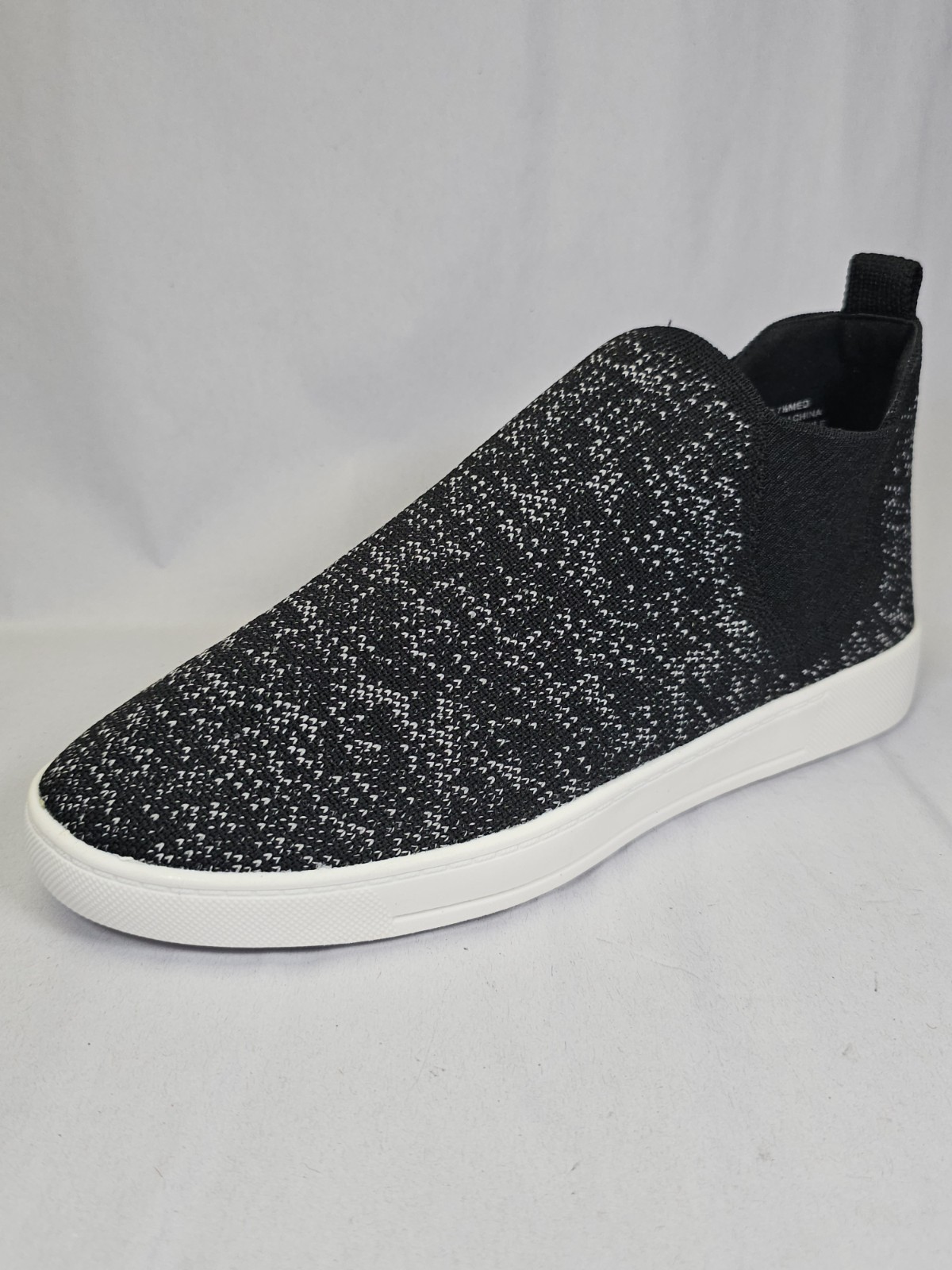 Women’s 7.5 Sonoma Comfort Knit Slip On Shoes 7 1/2 Size