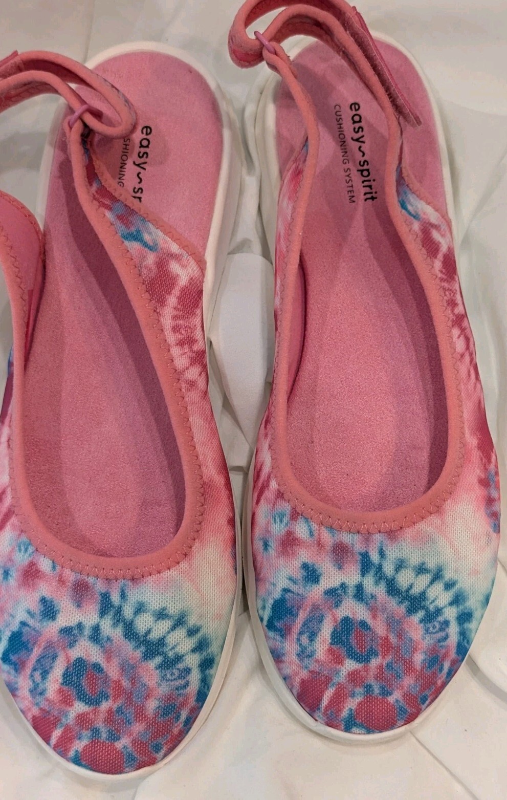 Easy Spirit 10M Cushioning Pink, Turquoise tie-dye sling back Closed Toe shoes