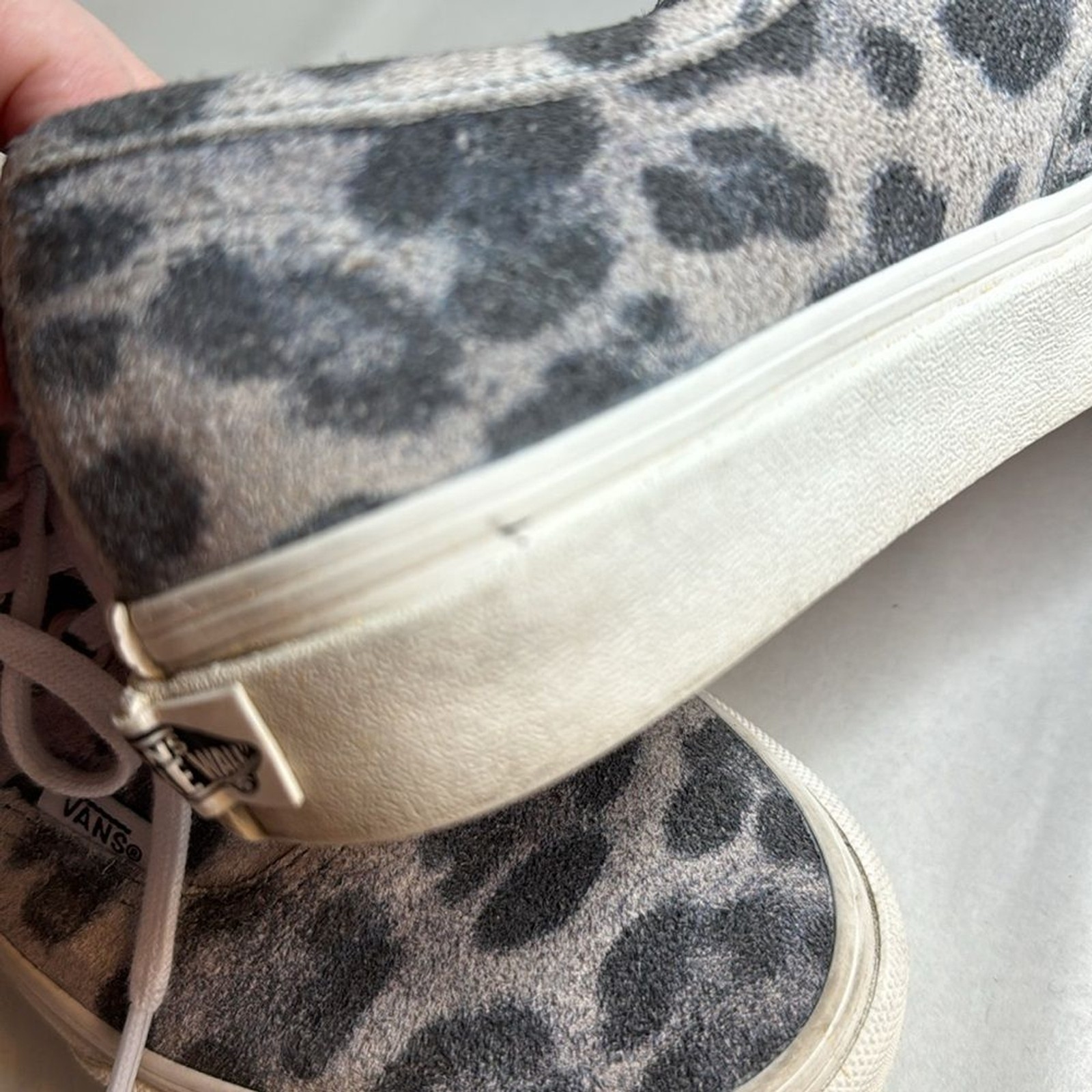 Vans Old Skool Hairy Suede Leopard/Marshmallow Sneakers Low-Top Shoes W/6.5 M/5
