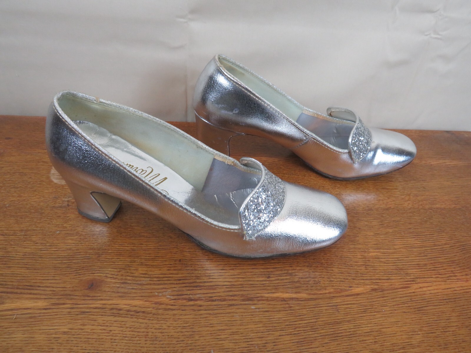 Vintage Marrantine High Heel shoe Silver Cinderella Size 6.5