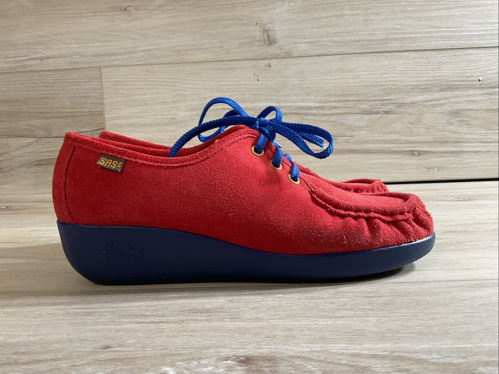 SAS Siesta Shoes Womens Size 7.5 M Red Suede Lace Up Comfort USA Handsewn