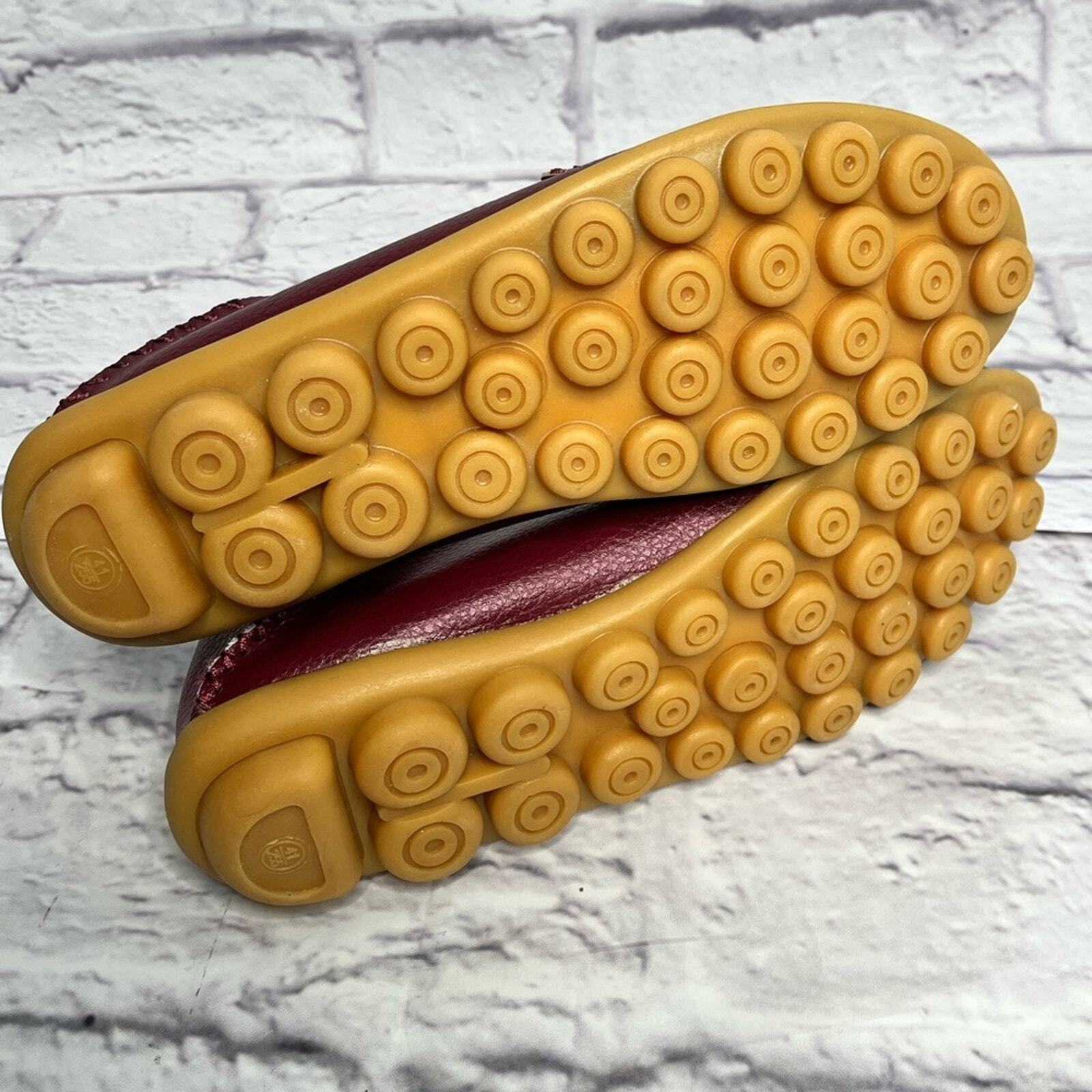 Venus Celia burgundy womens moccasin loafer flat shoes new size 9