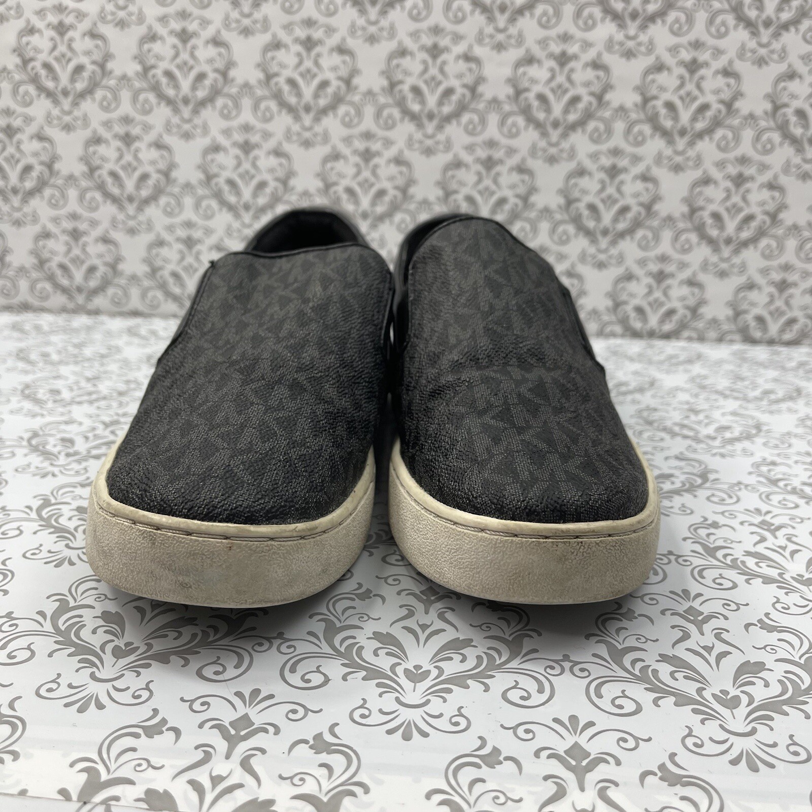 Michael Kors Exclusive Design Slip On Comfortable Shoes Man-Made Women’s 9.5M