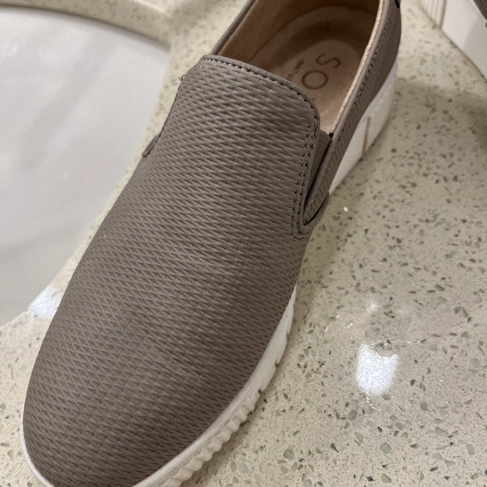Naturalizer Soul Womens Slip-On Sneakers Taupe Textured Casual Comfort Shoes