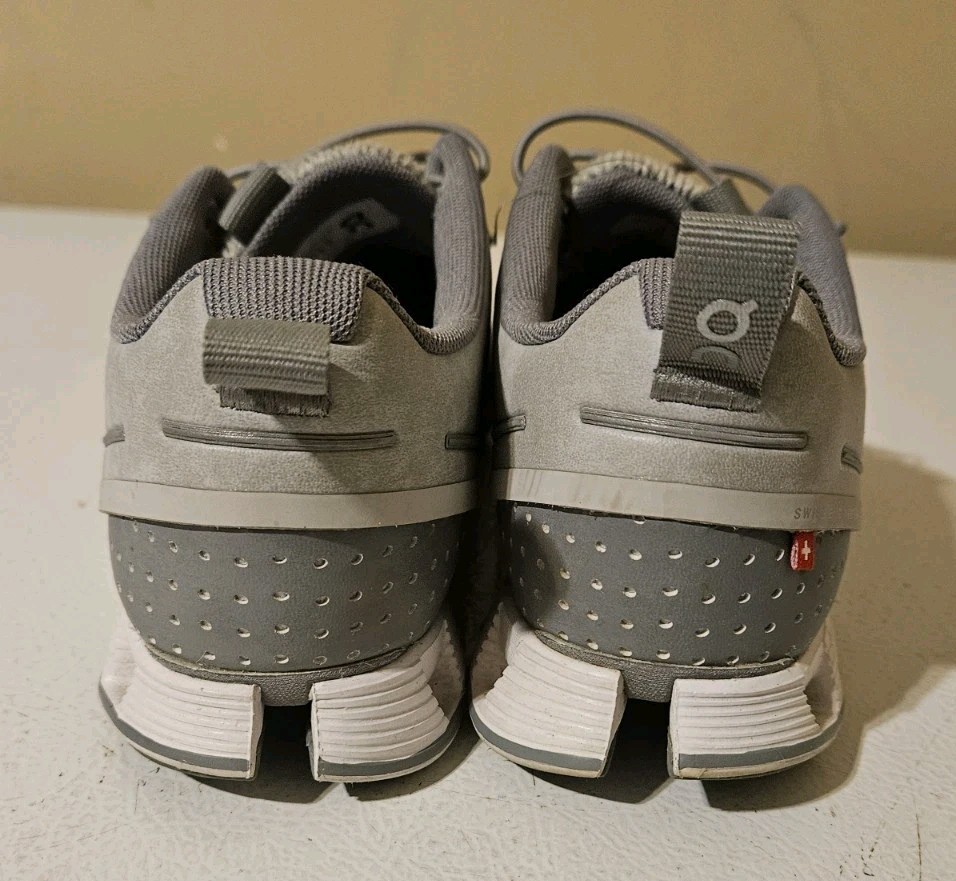 On Cloud 5 Terry Women Running Shoes Glacier Silver Sz 7.5 Shoes Casual