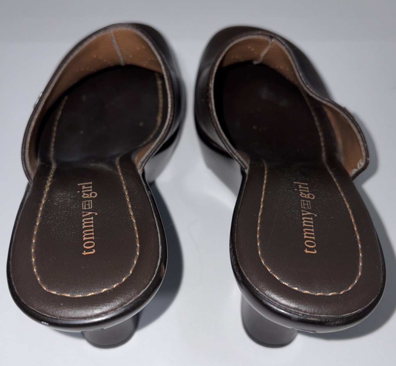 Tommy Girl, Tommy Hilfiger, Leather Clogs, Leather Mule Shoes Y2K Brown Size 7